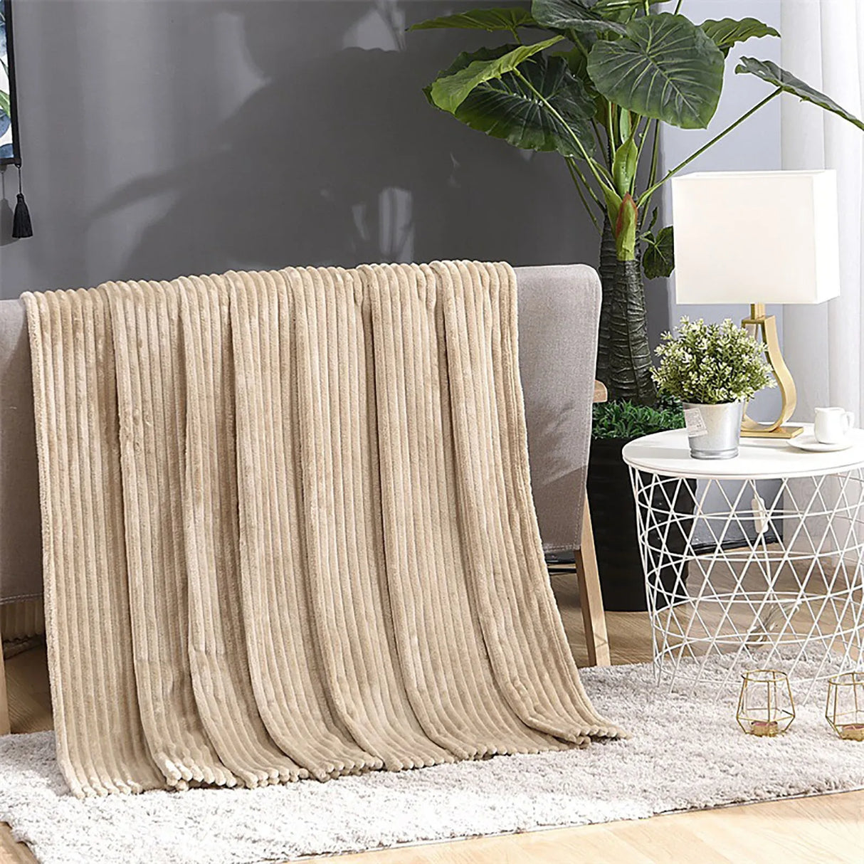 Solid Color Thickened Wide Striped Knitted Blanket