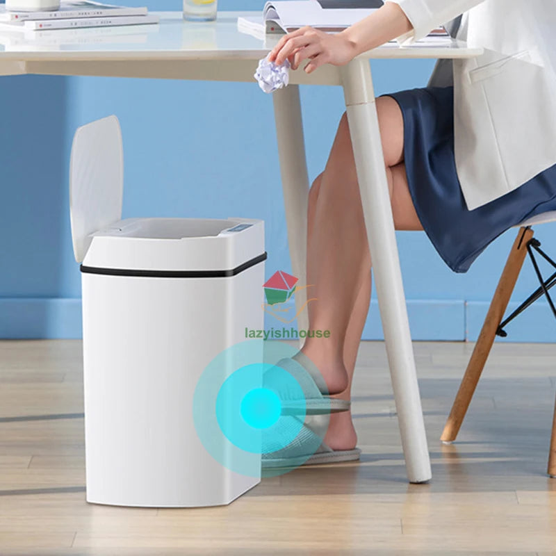 Smart Sensor Trash Can with Automatic Lid