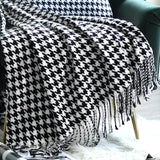 Black and white throw blanket Modern simple throw blanket black