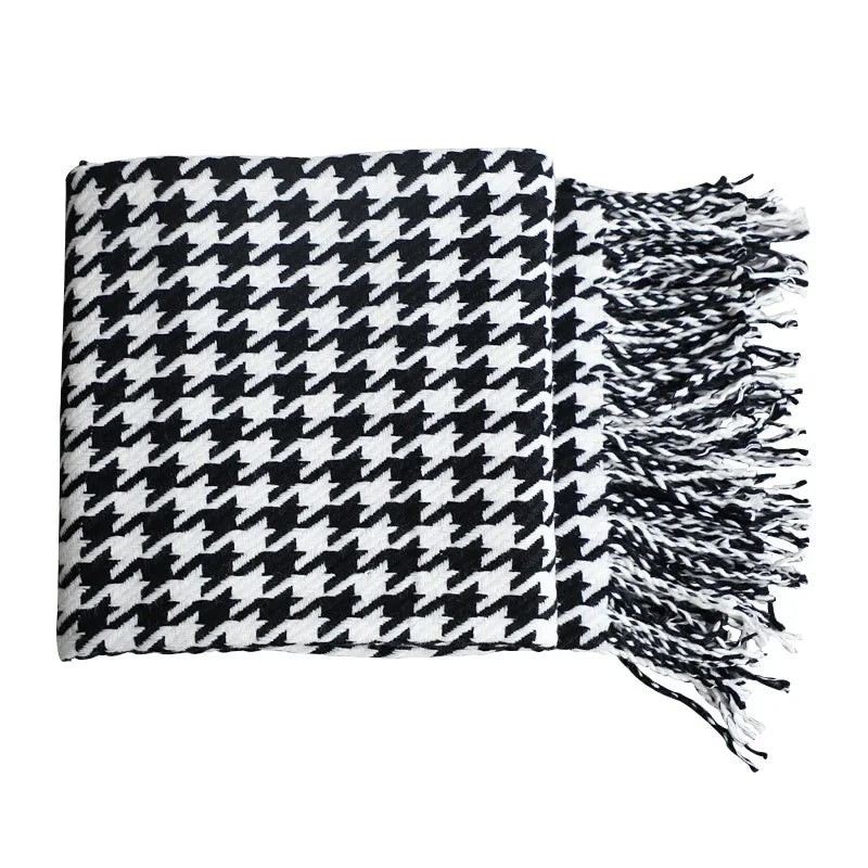 Black and white throw blanket Modern simple throw blanket black