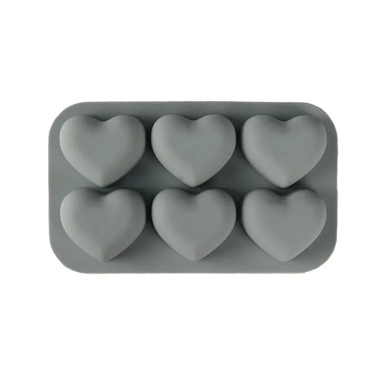 6-Panel Heart-Shaped Silicone Pastry Mold